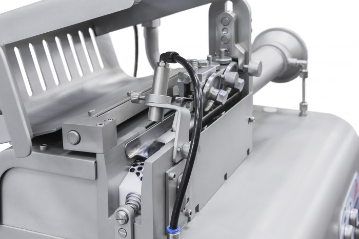 Automatic sausage peeler machine PTF Compact - Roser Group